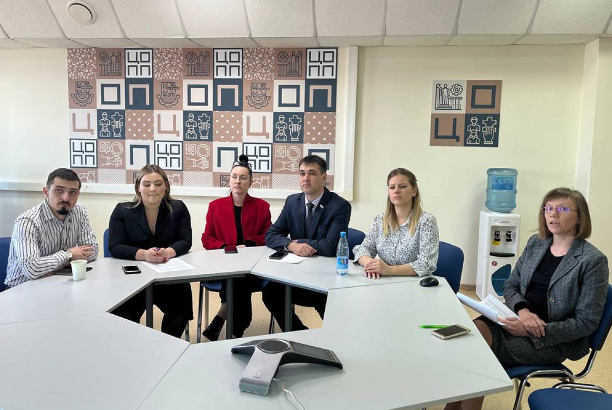 в Пензенской области Центр опережающей профессиональной подготовки провел круглый стол «Презентация проекта «Бизнес-старт»